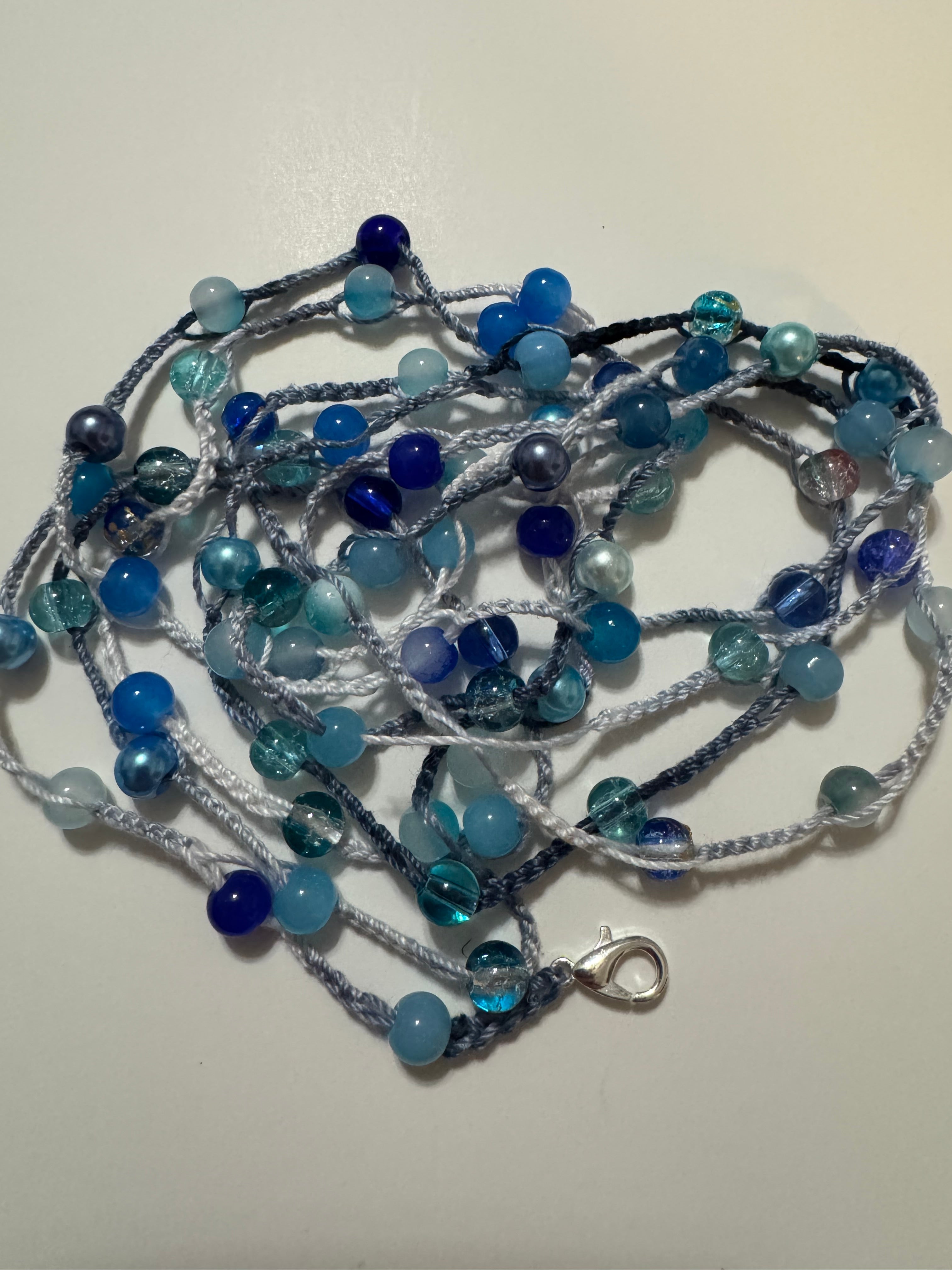 Body beads  Blue line