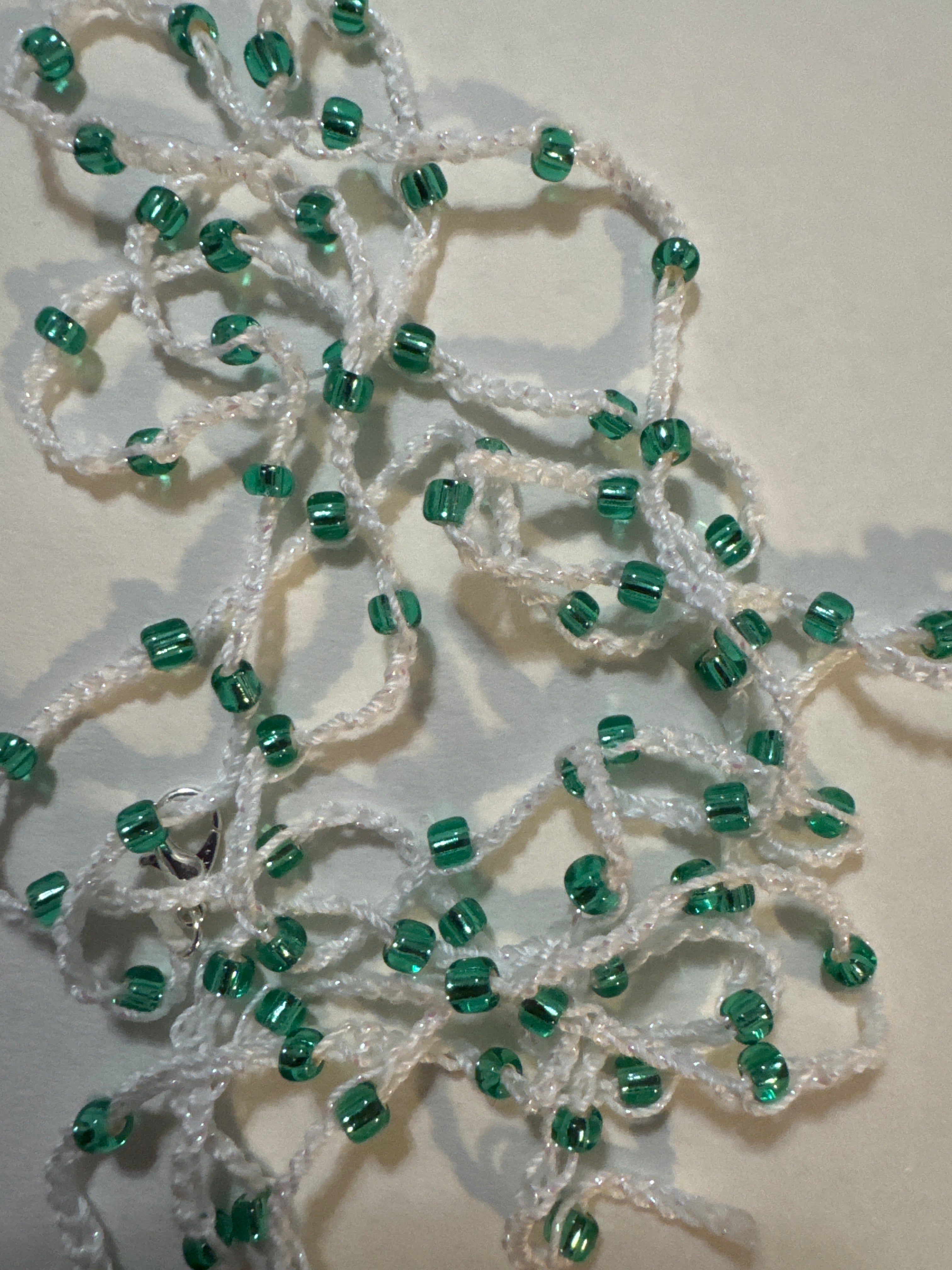 Body Beads Green Lines